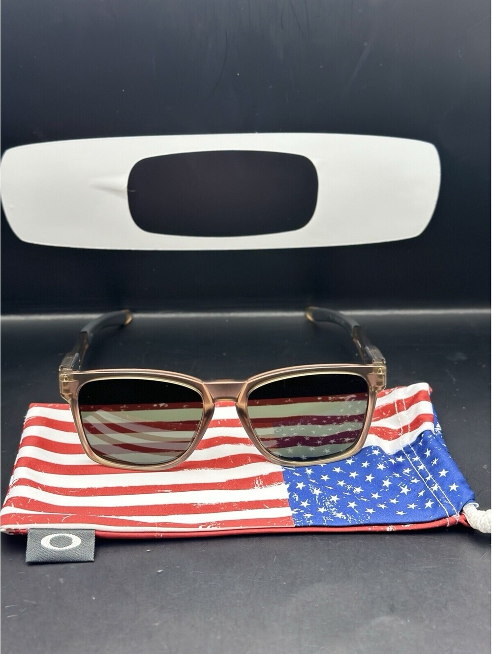 Oakley Catalyst Matte Sepia/Dark Grey Lenses OO9272-01
